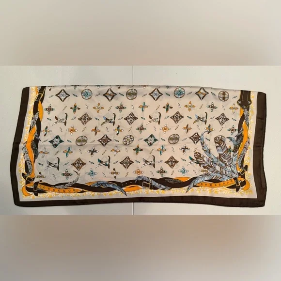 VINTAGE | Classic, square scarf - Picture 7 of 14